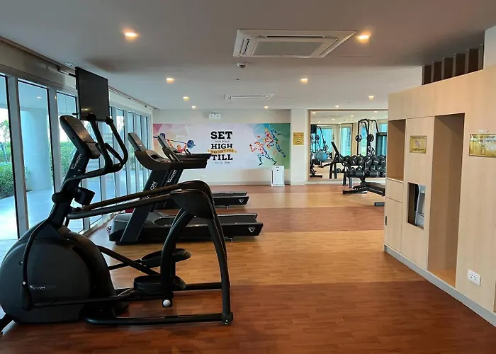 Cozy Seaview 3br With Free 2 Pools And Gym Access Near Okada Moa And Naia Apartamento *