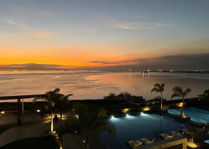 Apartamento Cozy Seaview 3br With Free 2 Pools And Gym Access Near Okada Moa And Naia Manila