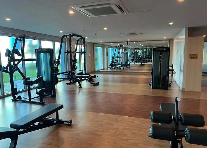 Cozy Seaview 3br With Free 2 Pools And Gym Access Near Okada Moa And Naia Apartamento *
